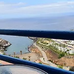 Playa Paraiso Адехе